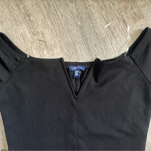 BLACK DRESS - Picture 3 of 4